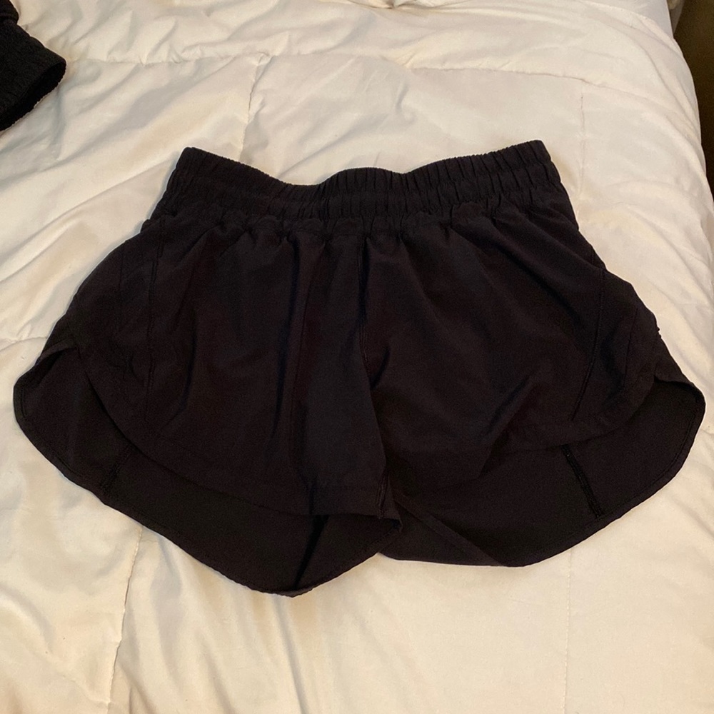 Track That Mid Rise Short 3.5” size 8